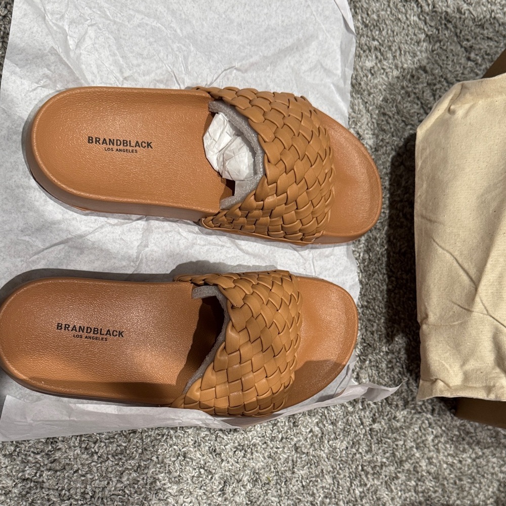 Brandblack Women's Woven Brown Slide Sandals